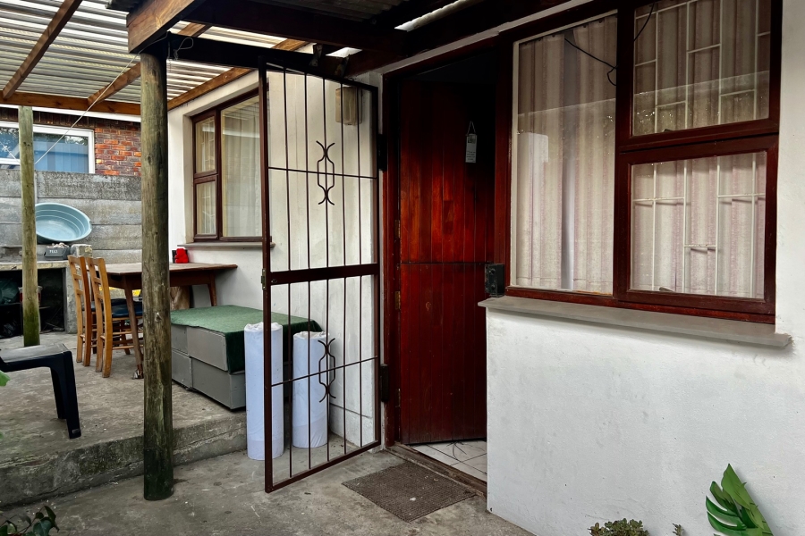 7 Bedroom Property for Sale in George Central Western Cape